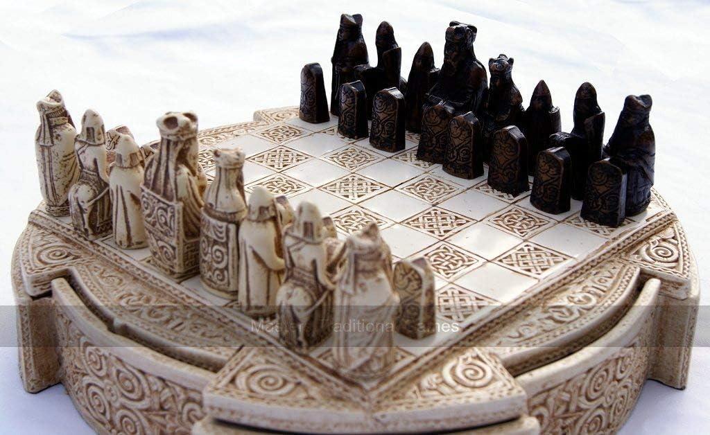 Isle of Lewis Chess Set - Compact 9 inch Resin Chess Cabinet and Chessmen - Cream