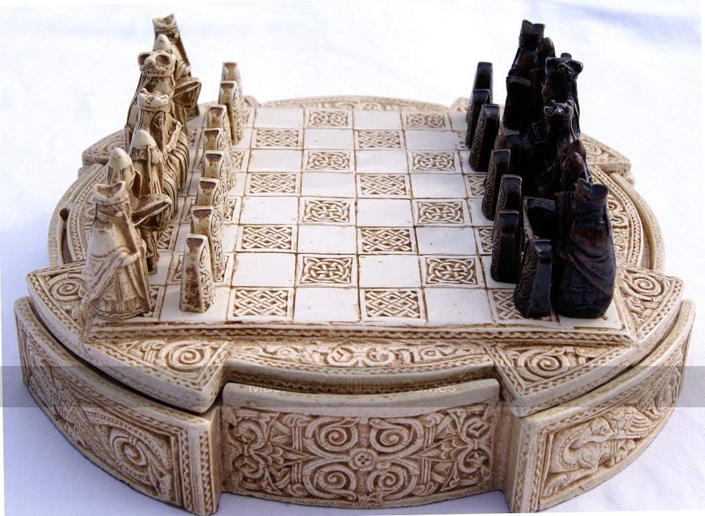 Isle of Lewis Chess Set - Compact 9 inch Resin Chess Cabinet and Chessmen - Cream