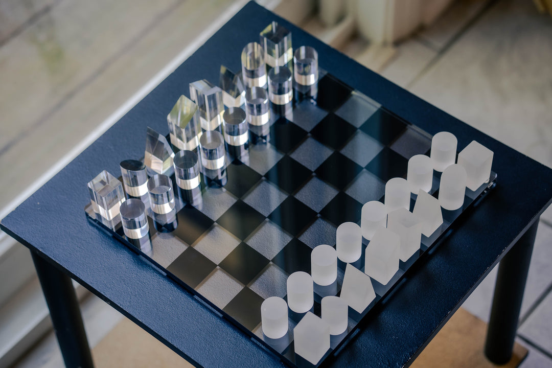 Minimalist Design Clear & Frosted Crystal Chess Set